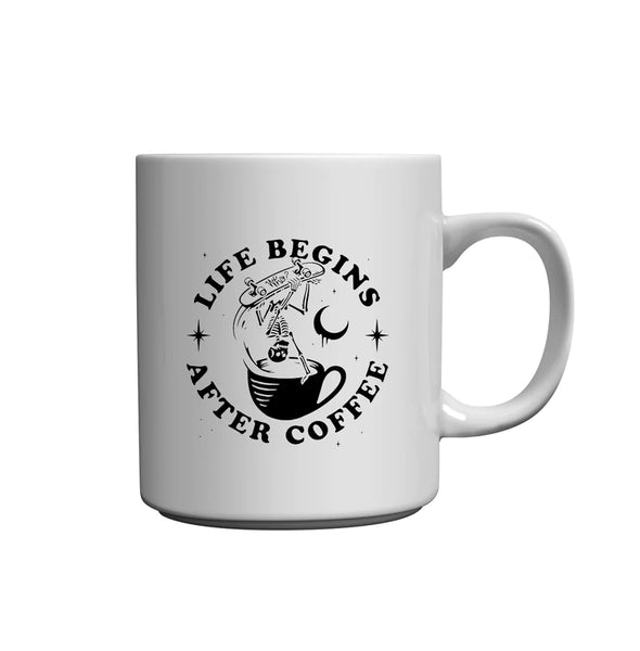 LIFE BEGINS - MUG